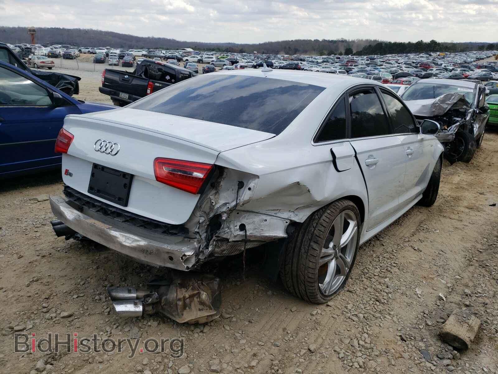 2013 AUDI S6/RS6 - VIN: WAUJ2AFC0DN076765 - Фото 4