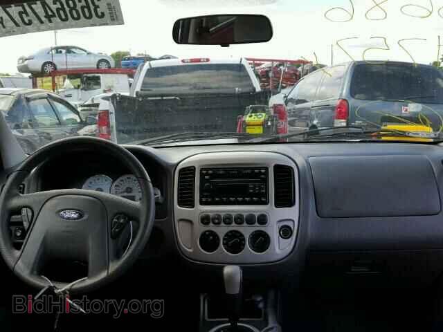 2007 FORD ESCAPE - VIN: 1FMCU49HX7KB59314 - Фото 9