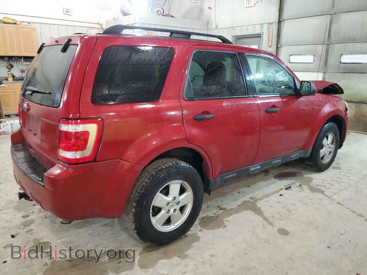 2011 FORD ESCAPE - VIN: 1FMCU0D75BKC10623 - Photo 3