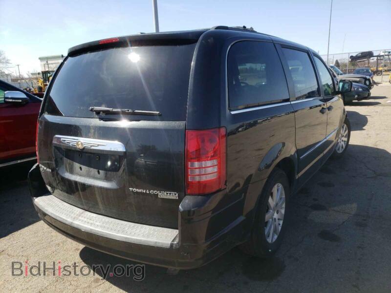 2009 Chrysler MINIVAN (VIN 2A8HR54X49R568650) — photo 4 of 10