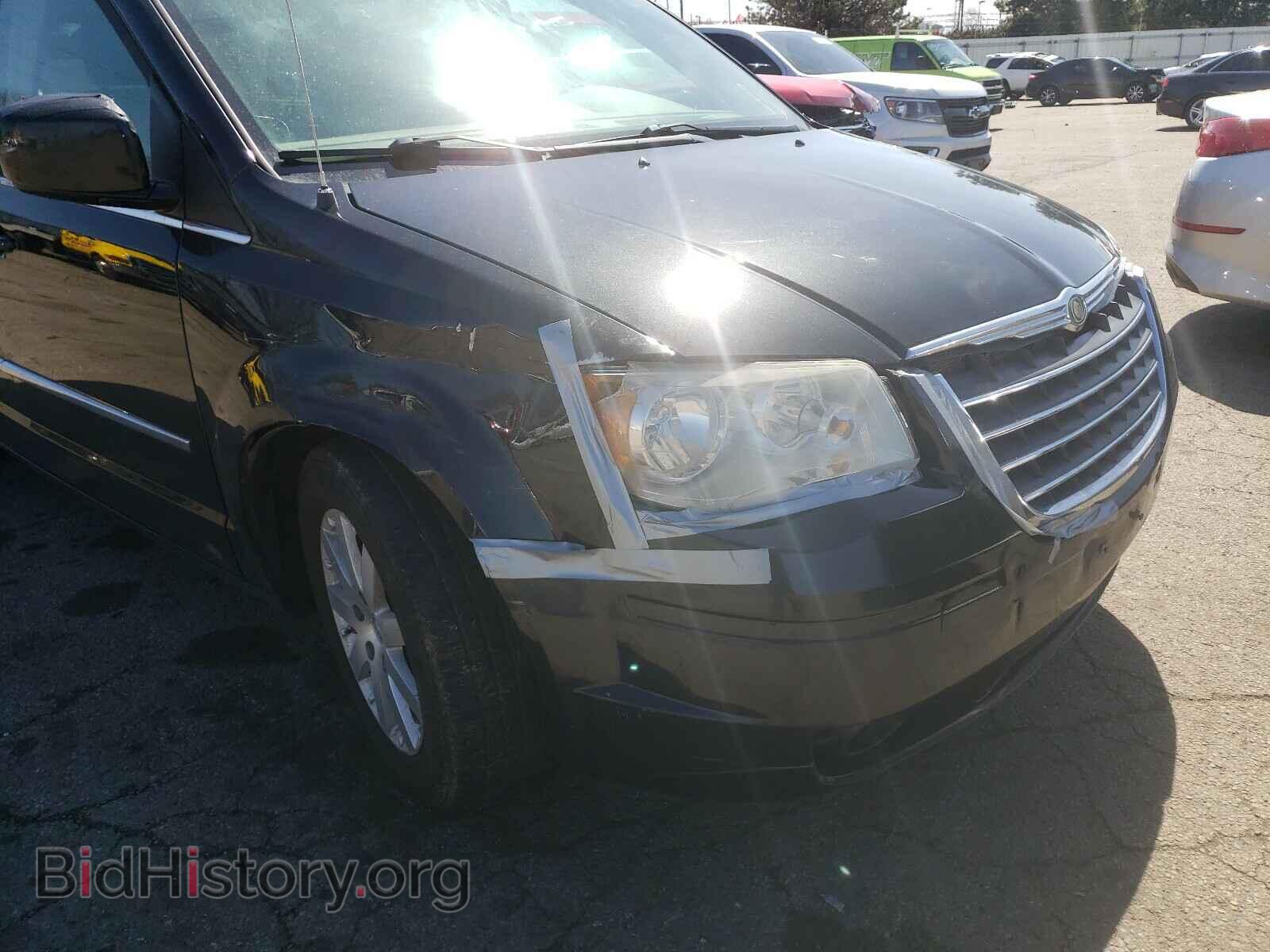 2009 CHRYSLER MINIVAN - VIN: 2A8HR54X49R568650 - Фото 9