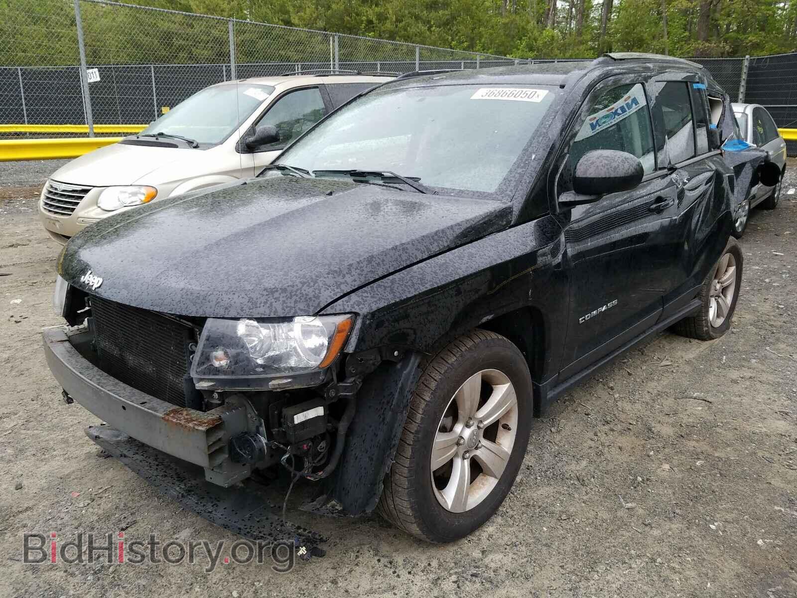 2014 JEEP COMPASS - VIN: 1C4NJDBB9ED569812 - Photo 2