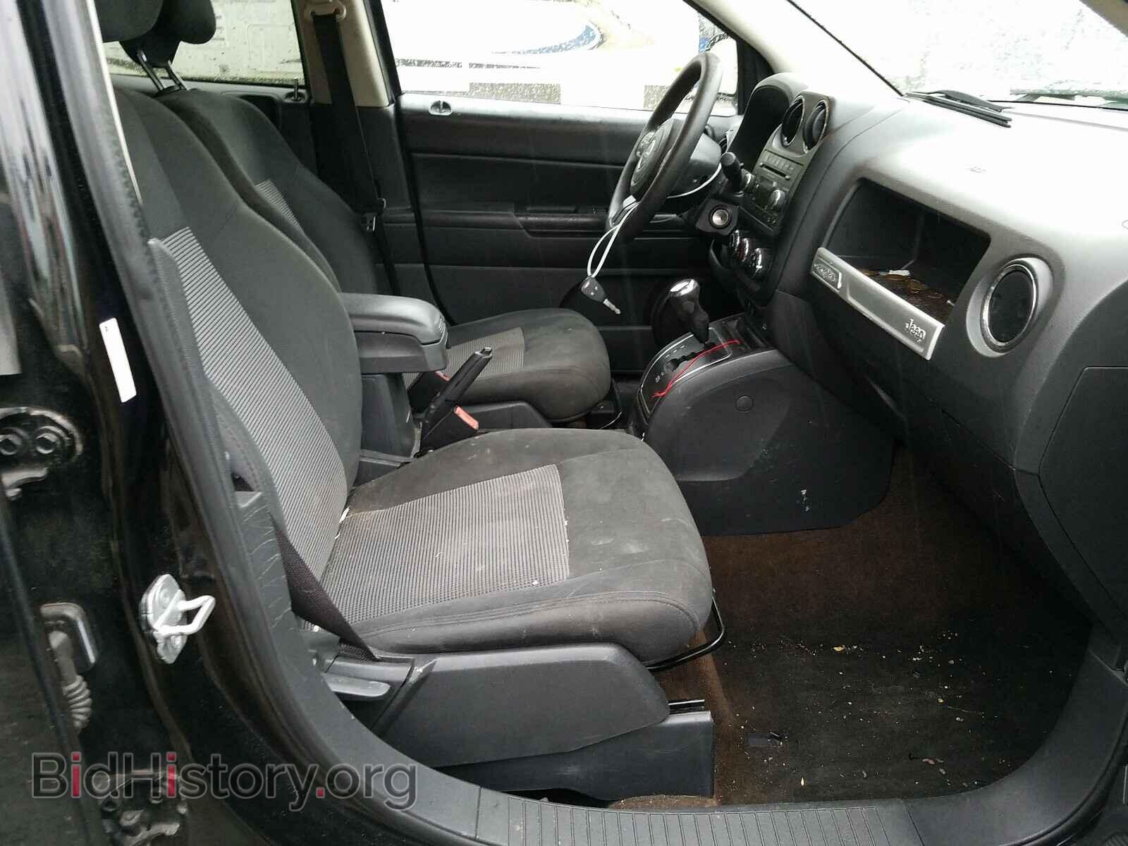 2014 JEEP COMPASS - VIN: 1C4NJDBB9ED569812 - Photo 5