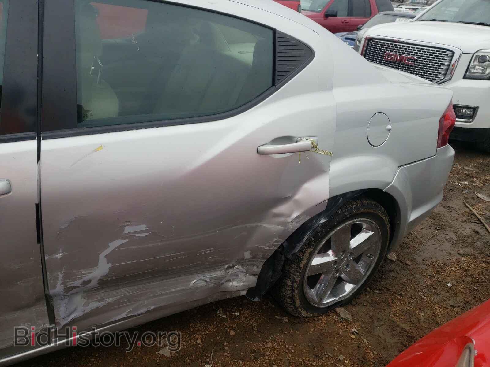 2011 DODGE AVENGER - VIN: 1B3BD2FG7BN572378 - Фото 9
