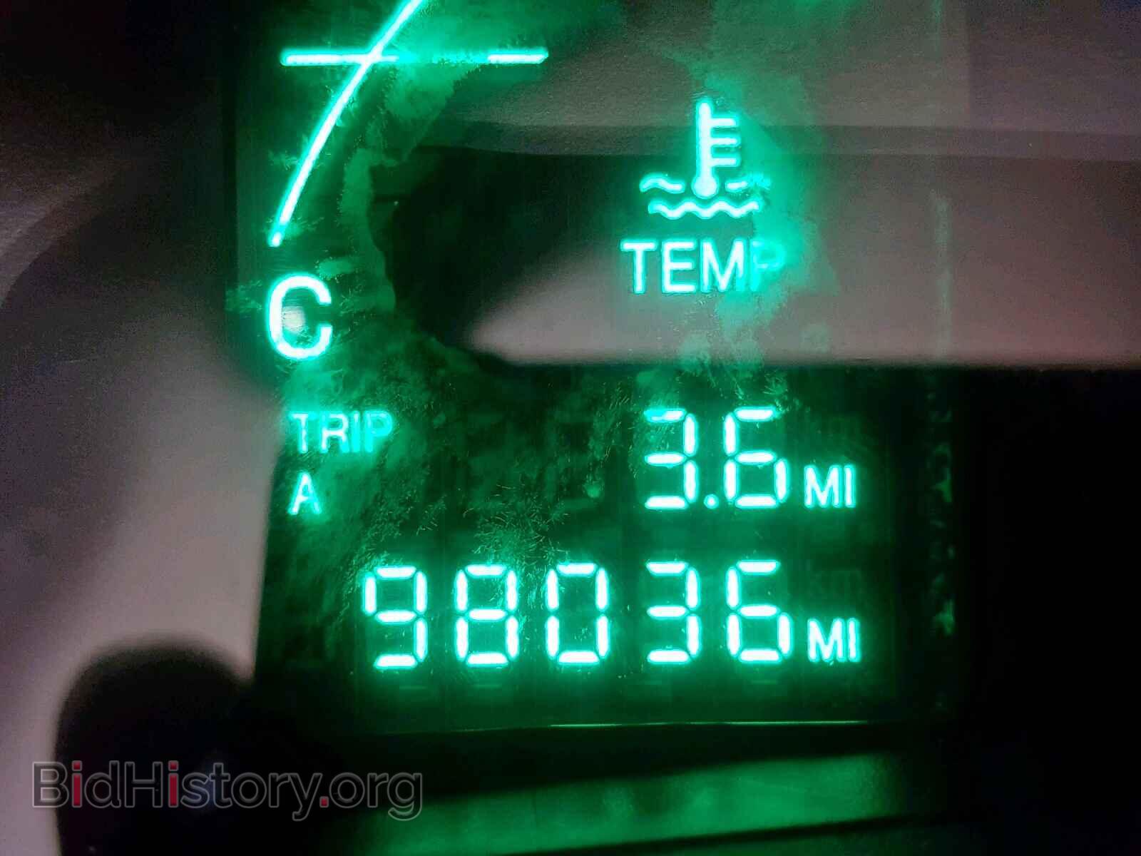 2002 CADILLAC DEVILLE - VIN: 1G6KD54Y22U121508 - Photo 8