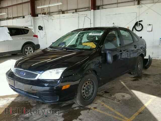 2007 FORD FOCUS - VIN: 1FAFP34N37W359837 - Фото 2