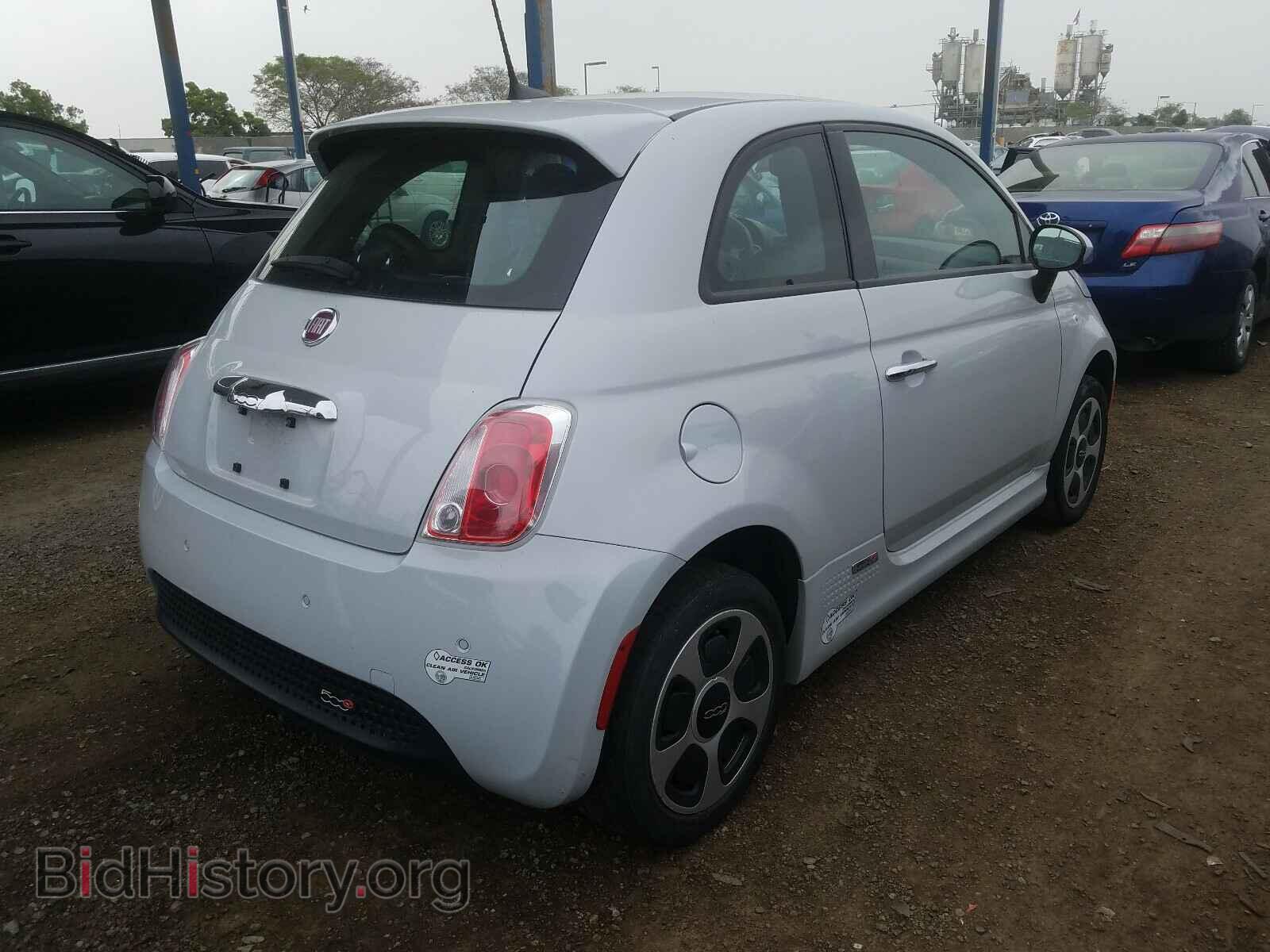 2017 FIAT 500 - VIN: 3C3CFFGE4HT514095 - Photo 4