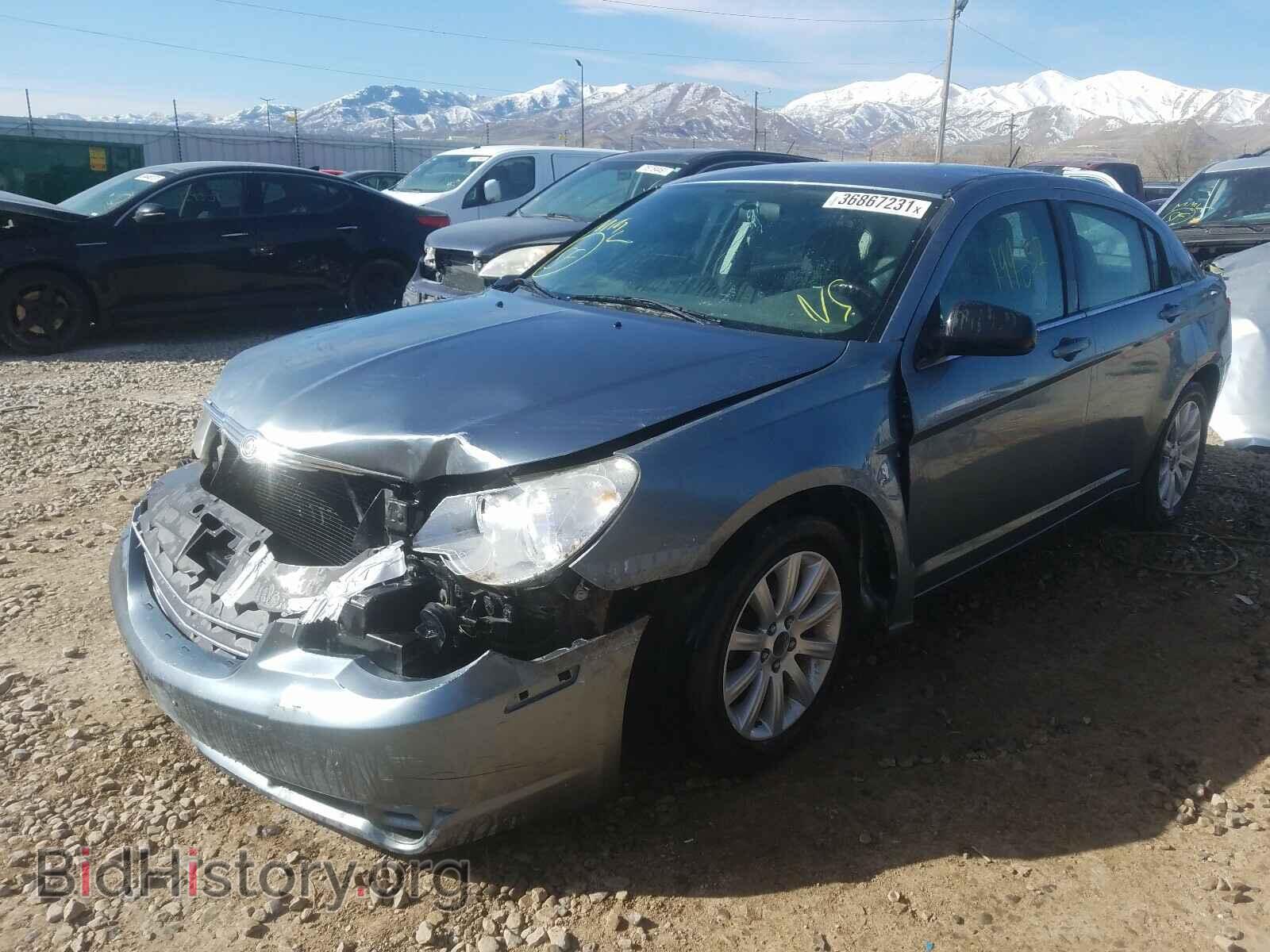 2010 CHRYSLER SEBRING - VIN: 1C3CC5FB4AN154505 - Фото 2