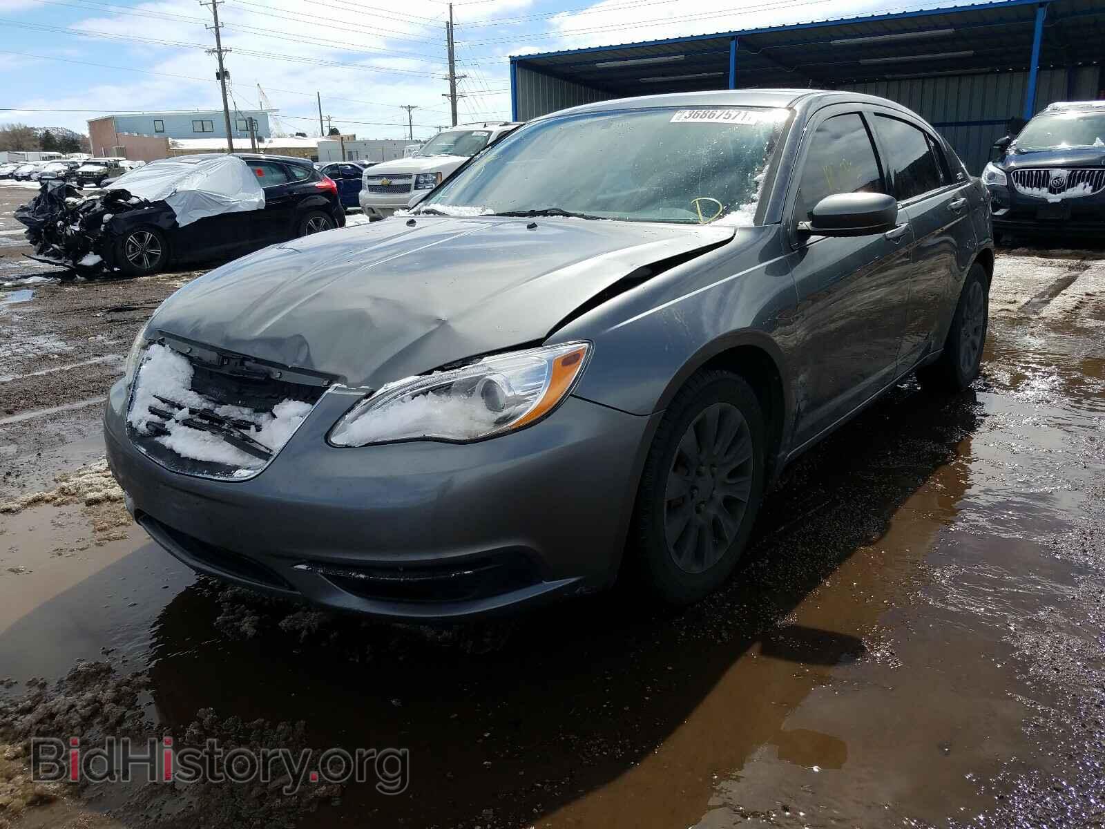 2013 CHRYSLER 200 - VIN: 1C3CCBABXDN606337 - Фото 2