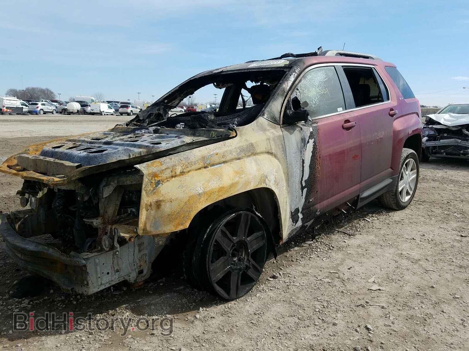 2010 GMC TERRAIN - VIN: 2CTFLDEY3A6242995 - Photo 2