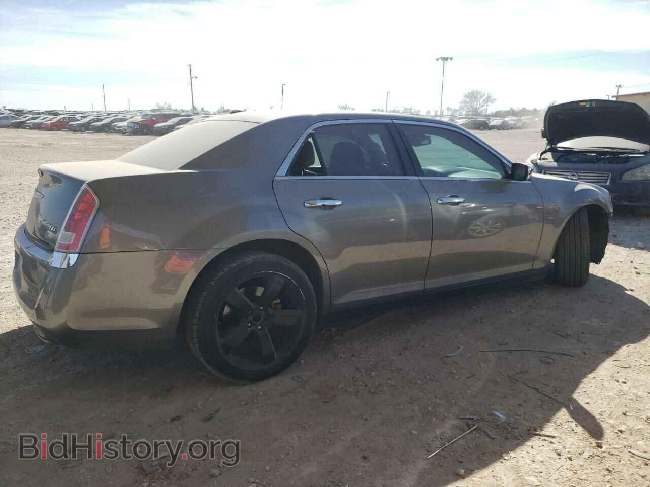 2011 CHRYSLER 300 - VIN: 2C3CA5CG6BH585430 - Фото 3