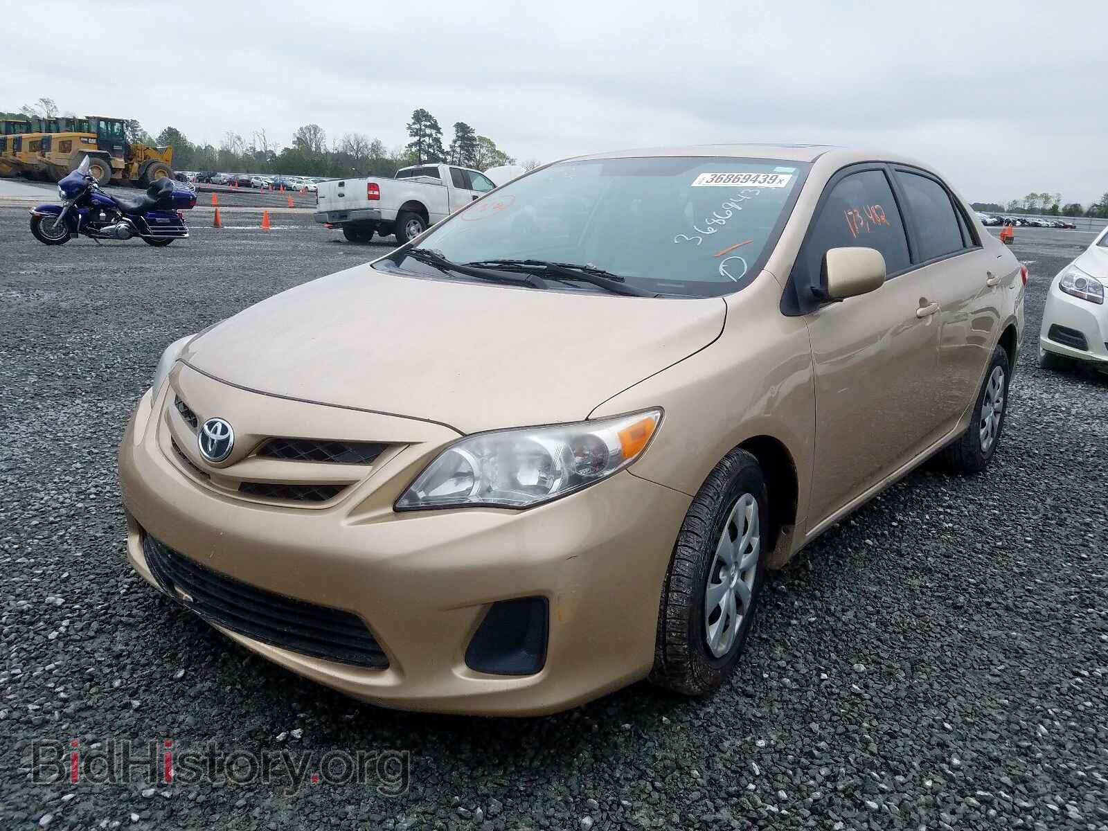 2011 TOYOTA COROLLA - VIN: 2T1BU4EE7BC543072 - Фото 2