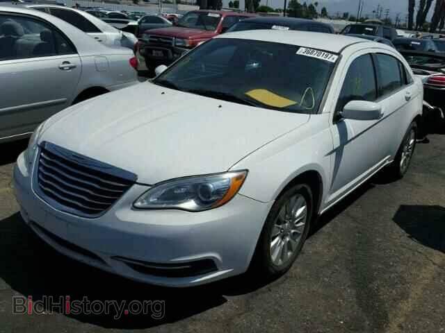 2013 CHRYSLER 200 - VIN: 1C3CCBAG7DN743117 - Фото 2