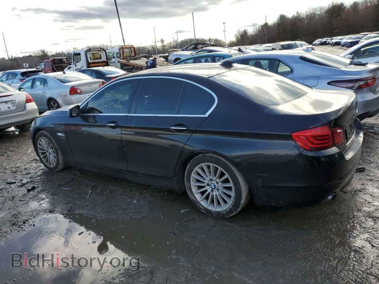 2011 BMW 5 SERIES - VIN: WBAFU7C57BC870082 - Фото 2