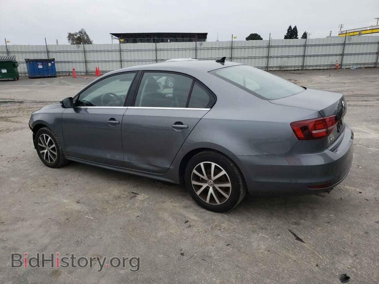 2017 VOLKSWAGEN JETTA - VIN: 3VWDB7AJXHM272847 - Фото 2