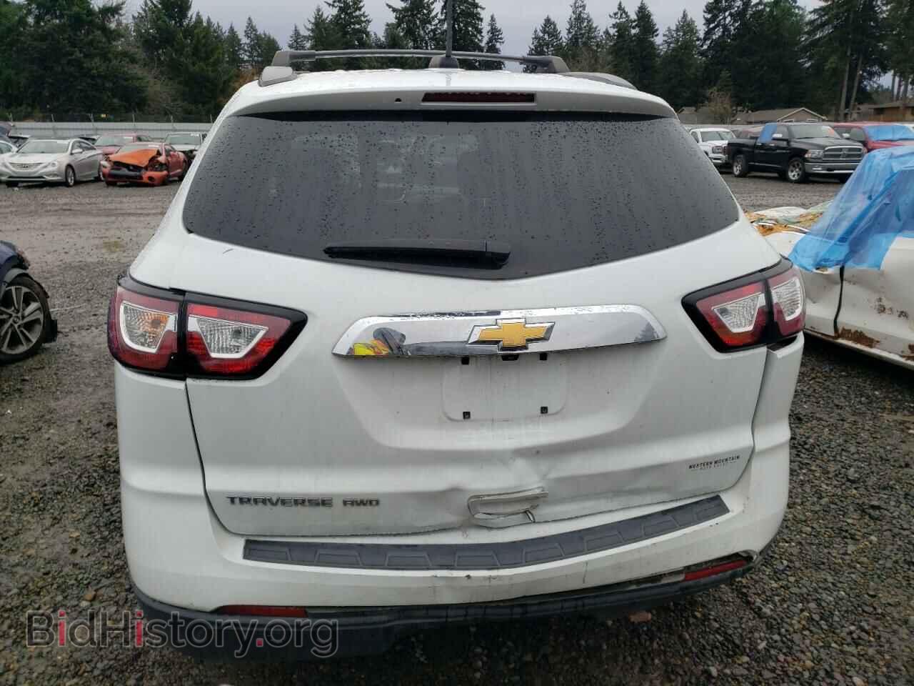 2017 CHEVROLET TRAVERSE - VIN: 1GNKVFED8HJ210058 - Фото 6