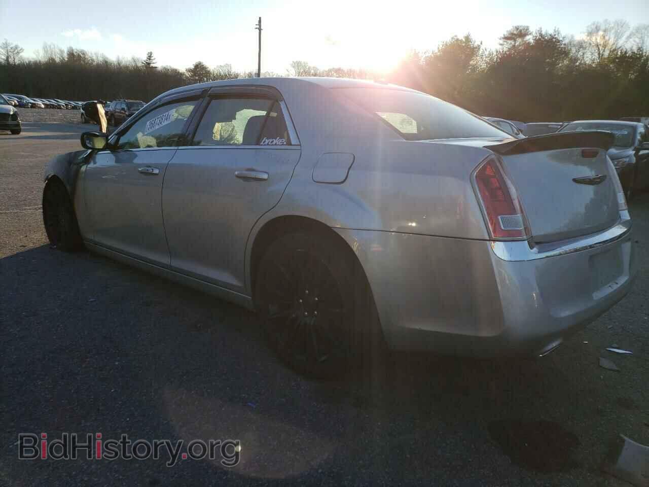 2012 CHRYSLER 300 - VIN: 2C3CCAAG5CH117115 - Photo 2