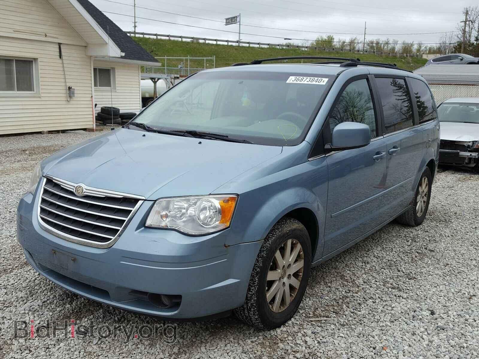2008 CHRYSLER MINIVAN - VIN: 2A8HR54P18R631959 - Фото 2