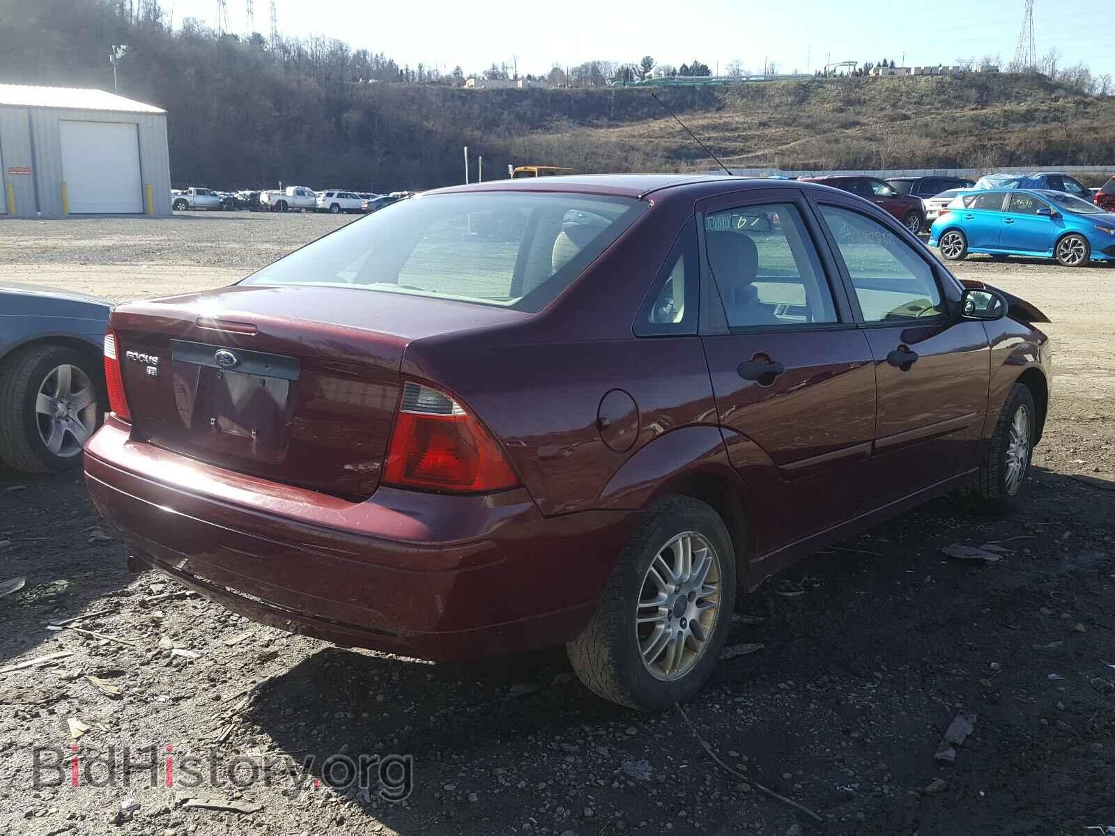 2007 FORD FOCUS - VIN: 1FAFP34N97W288207 - Фото 4