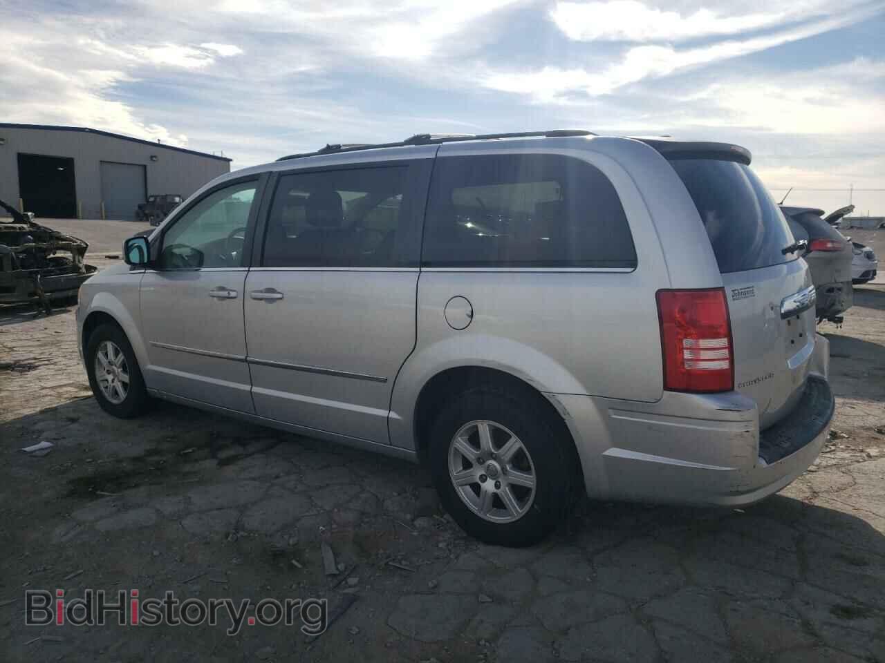 2010 CHRYSLER MINIVAN - VIN: 2A4RR5D14AR431780 - Фото 2