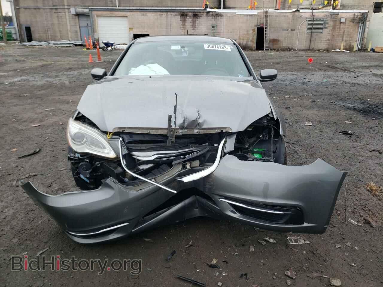 2012 CHRYSLER 200 - VIN: 1C3CCBAB4CN105555 - Фото 5