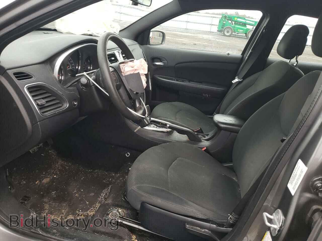 2012 CHRYSLER 200 - VIN: 1C3CCBAB4CN105555 - Фото 7