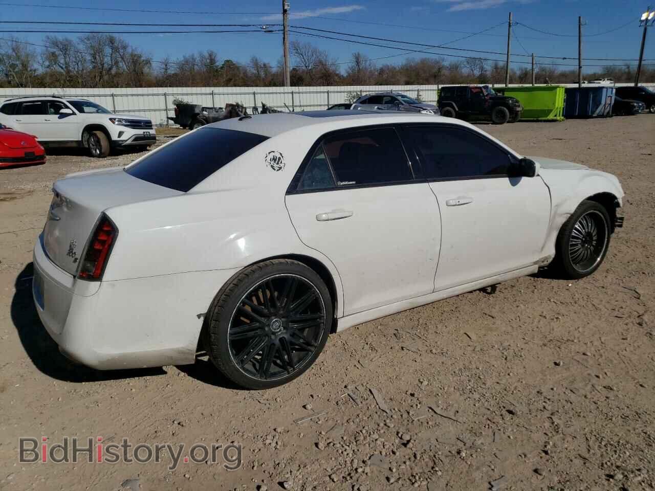 2014 CHRYSLER 300 - VIN: 2C3CCABG0EH361207 - Фото 3
