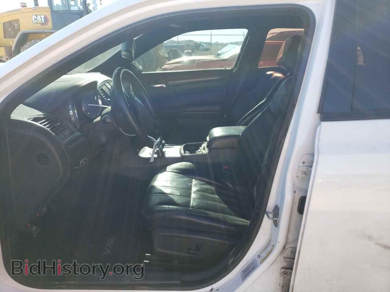 2014 CHRYSLER 300 - VIN: 2C3CCABG0EH361207 - Фото 7