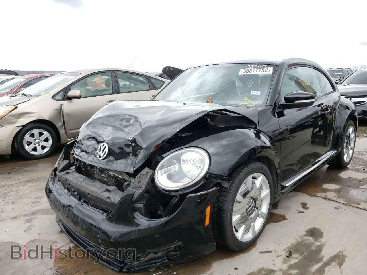 2012 VOLKSWAGEN BEETLE - VIN: 3VWJP7AT9CM623486 - Фото 2