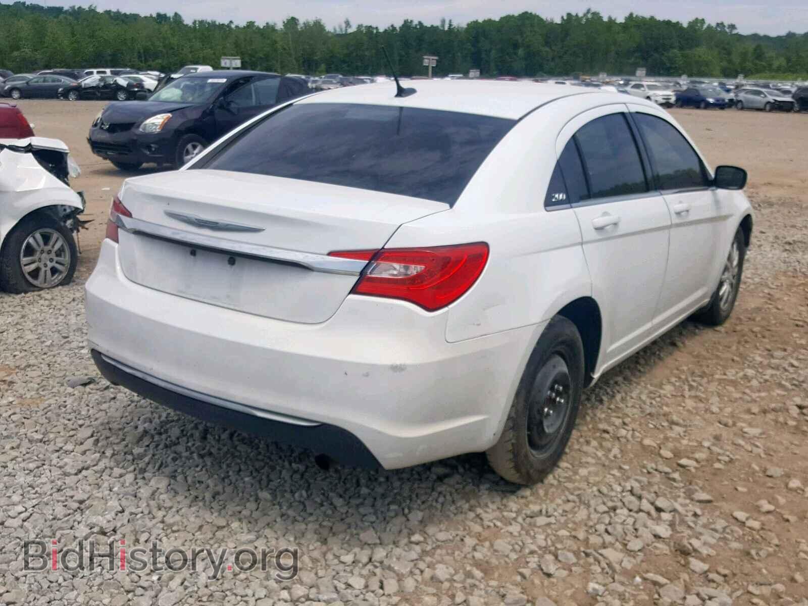 2012 CHRYSLER 200 - VIN: 1C3CCBAB9CN104238 - Фото 4