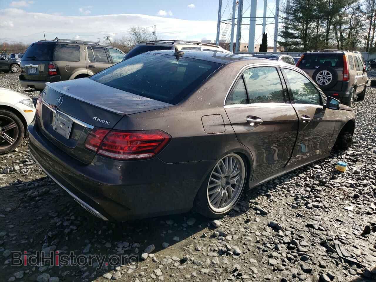 2014 MERCEDES-BENZ E-CLASS - VIN: WDDHF8JB9EA854329 - Фото 3
