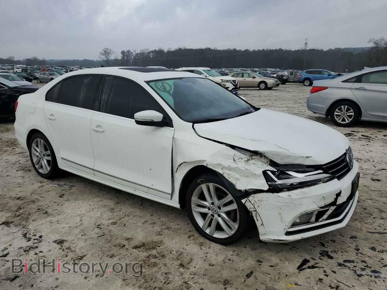 2017 VOLKSWAGEN JETTA - VIN: 3VWL17AJ5HM300262 - Photo 4