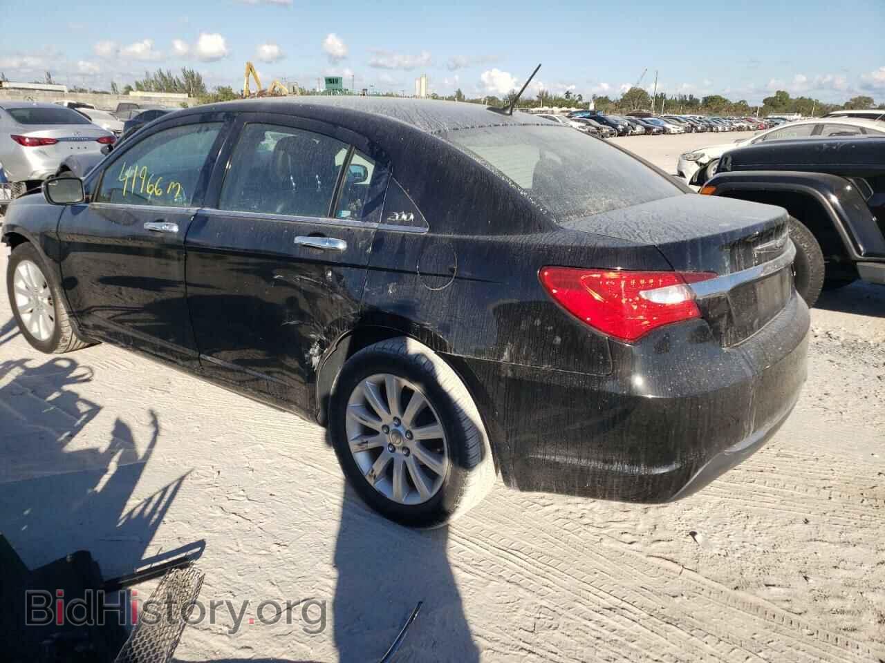2014 CHRYSLER 200 - VIN: 1C3CCBCGXEN151547 - Фото 2