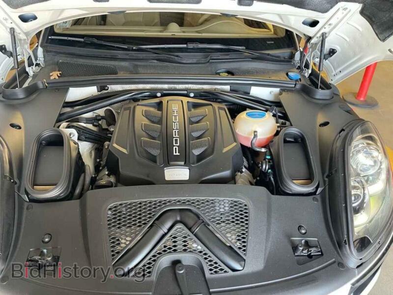 2015 Porsche MACAN (VIN WP1AB2A52FLB56020) — photo 7 of 10