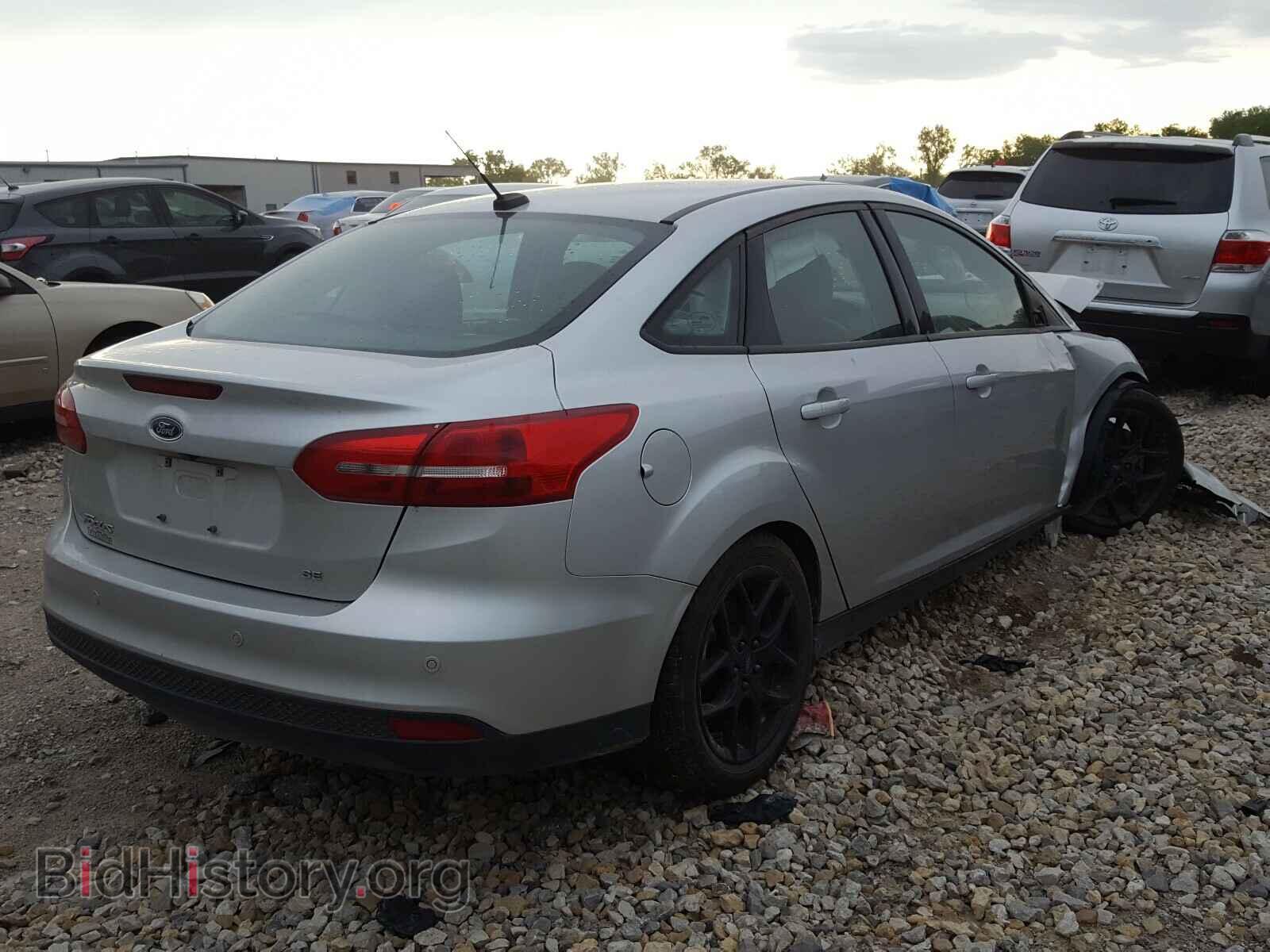 2016 FORD FOCUS - VIN: 1FADP3F20GL339914 - Photo 4