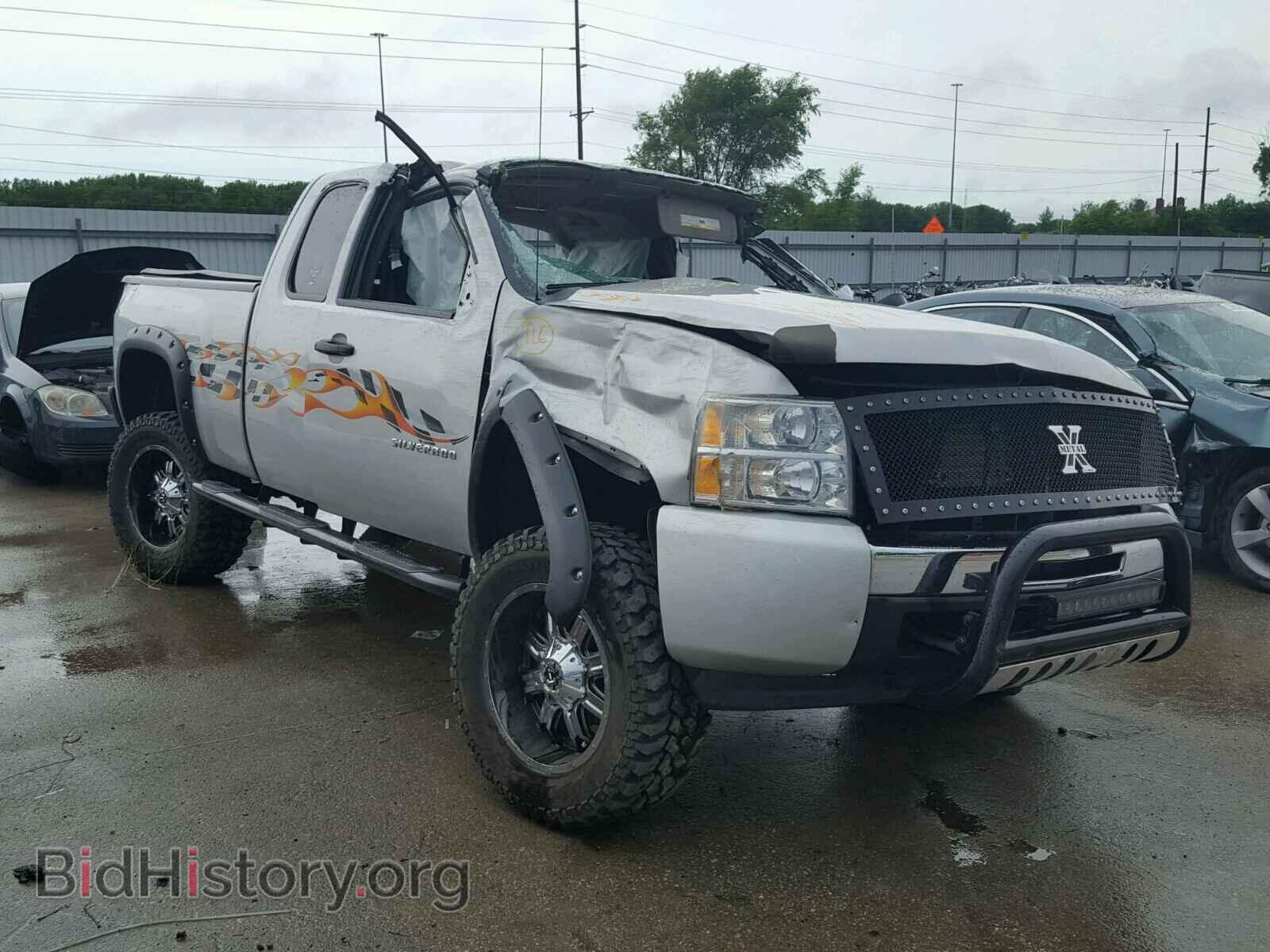 Фотография 1GCRCPEA6BZ372675 - CHEVROLET SILVERADO 2011