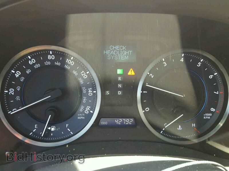 2012 Lexus IS (VIN JTHCE5C28C5002948) — фото 8 из 10