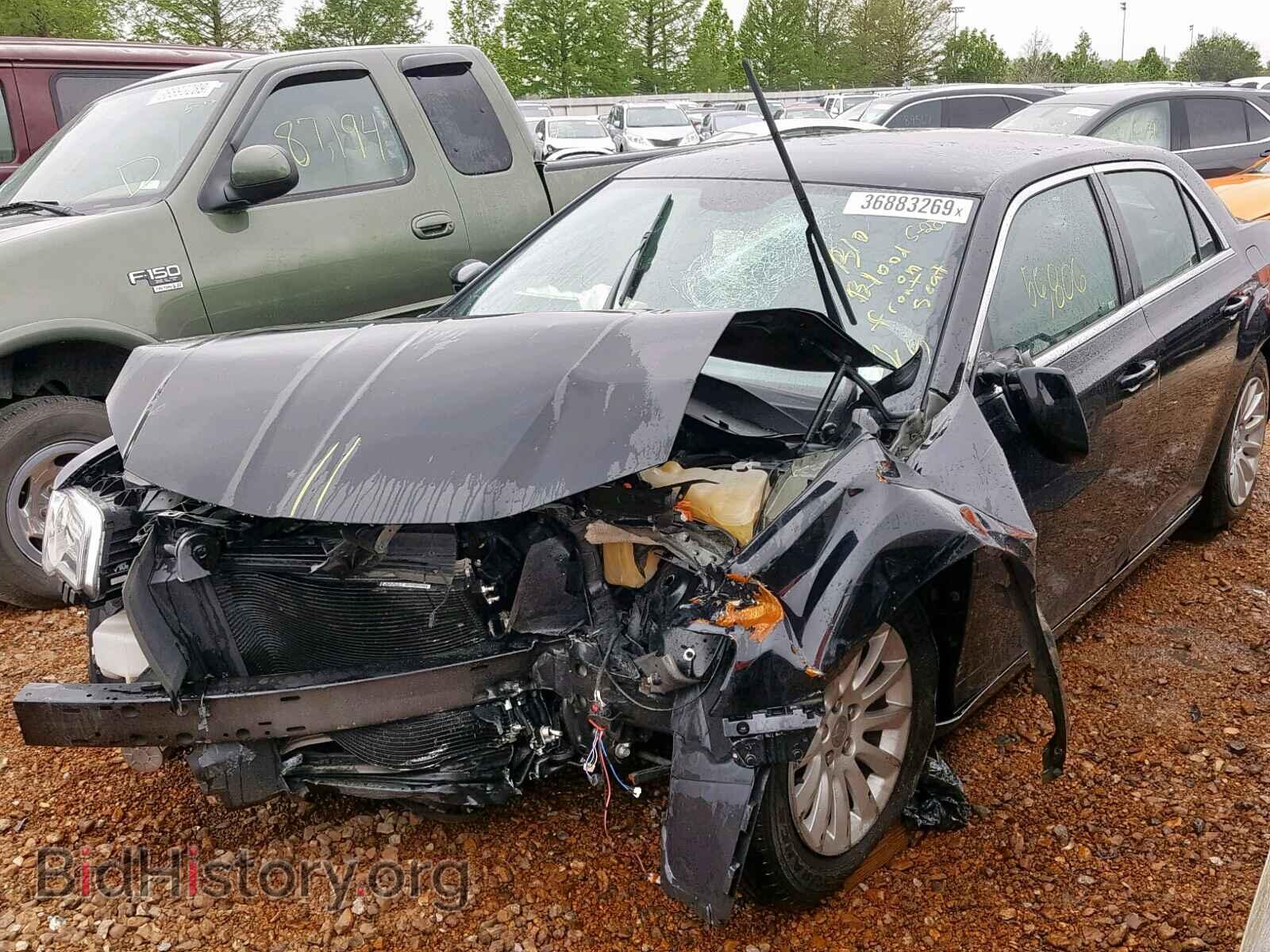 2014 CHRYSLER 300 - VIN: 2C3CCAAG4EH164333 - Фото 2