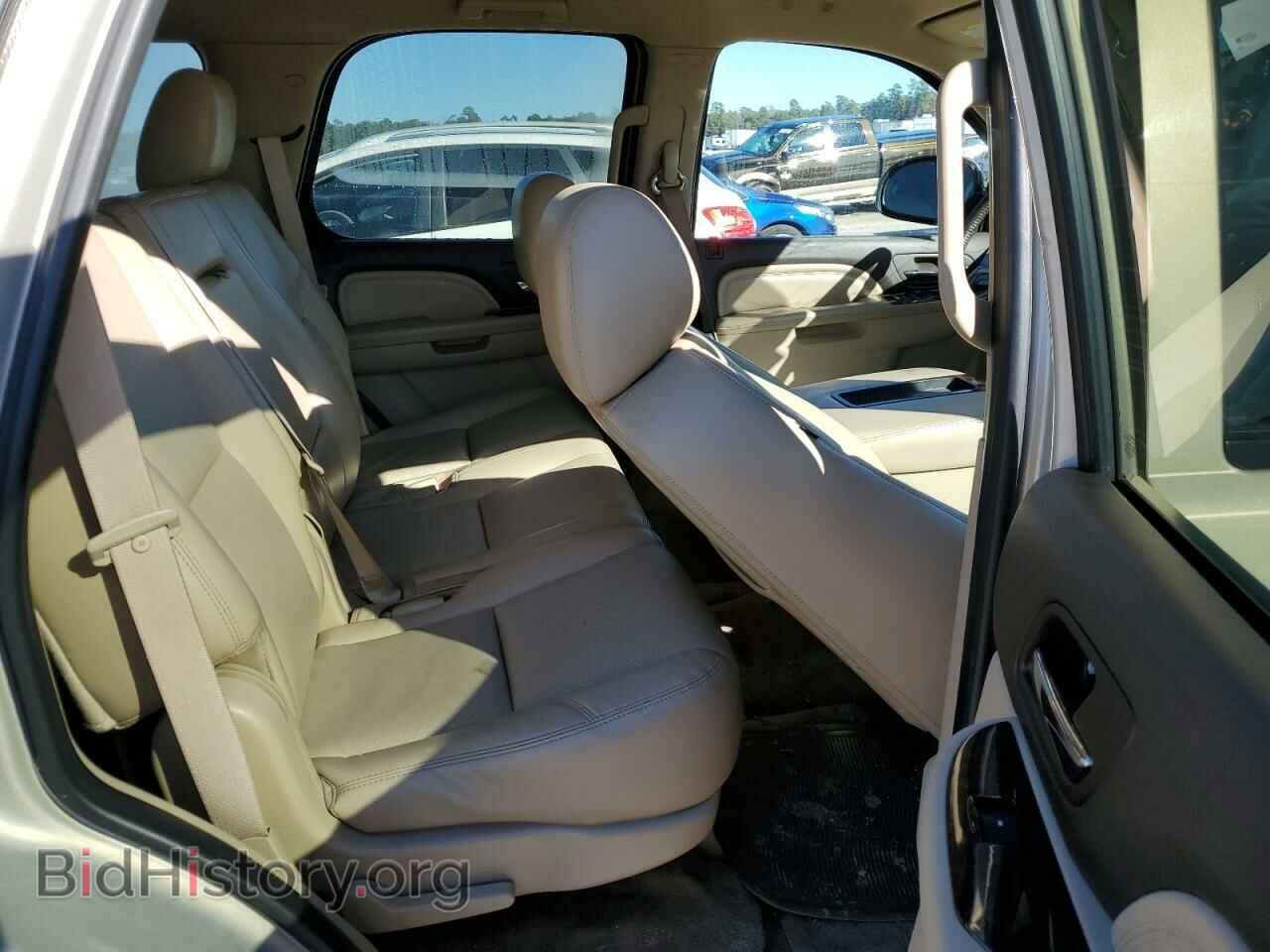 2011 GMC YUKON - VIN: 1GKS1EEF7BR142946 - Фото 10