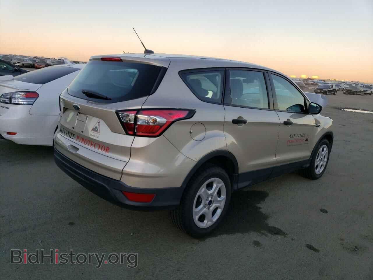 2017 FORD ESCAPE - VIN: 1FMCU0F74HUC96145 - Фото 3
