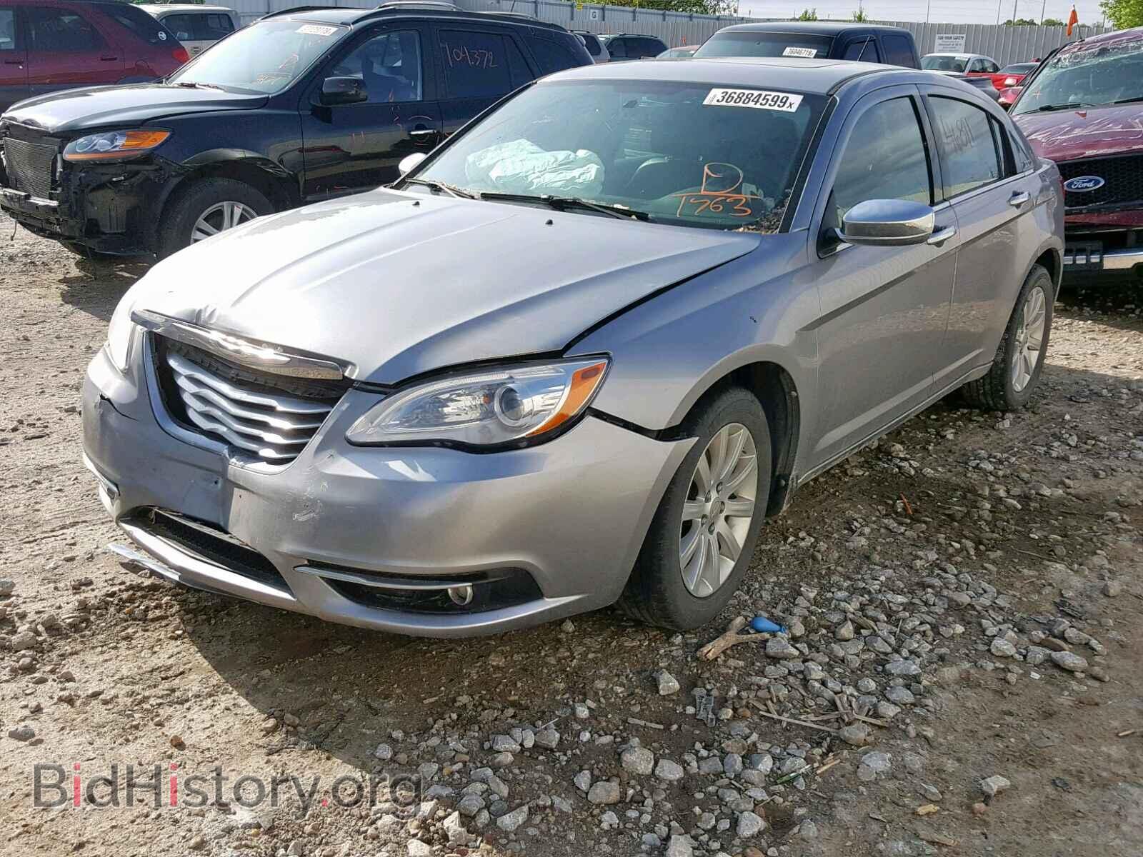 2013 CHRYSLER 200 - VIN: 1C3CCBCG8DN701763 - Photo 2