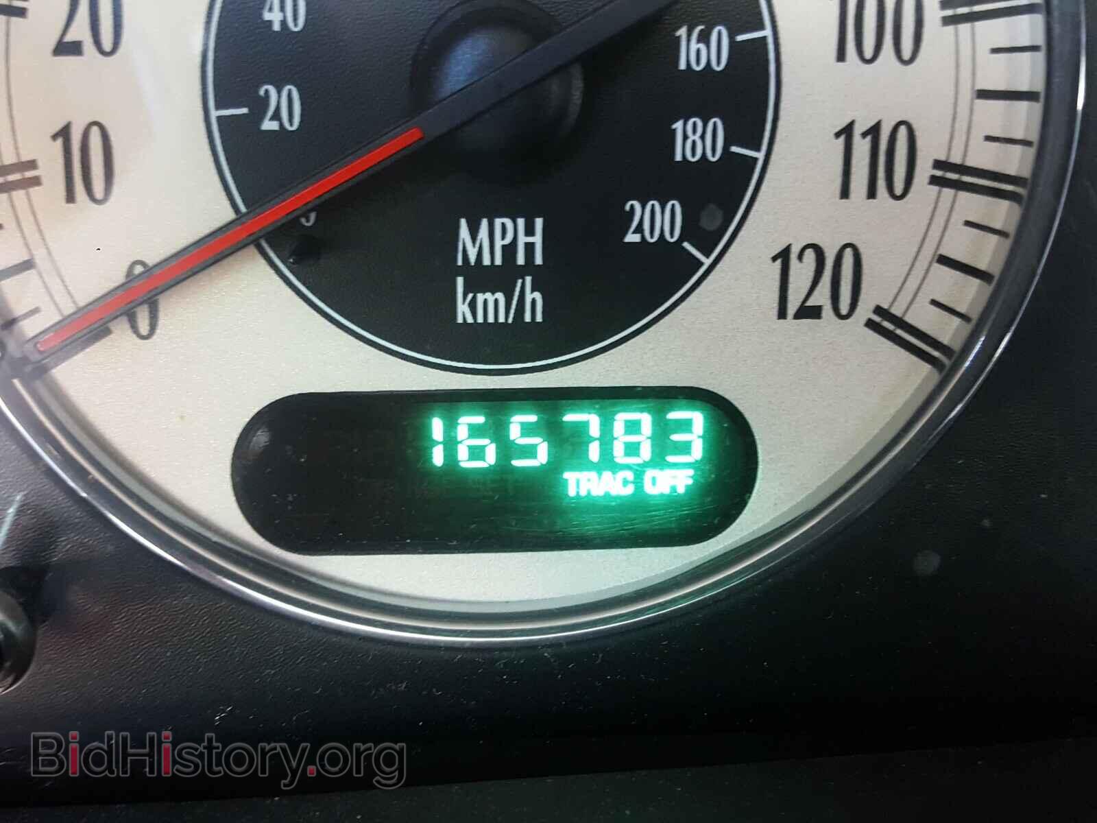 2002 CHRYSLER TOWN & COU - VIN: 2C8GP54L32R653053 - Photo 8