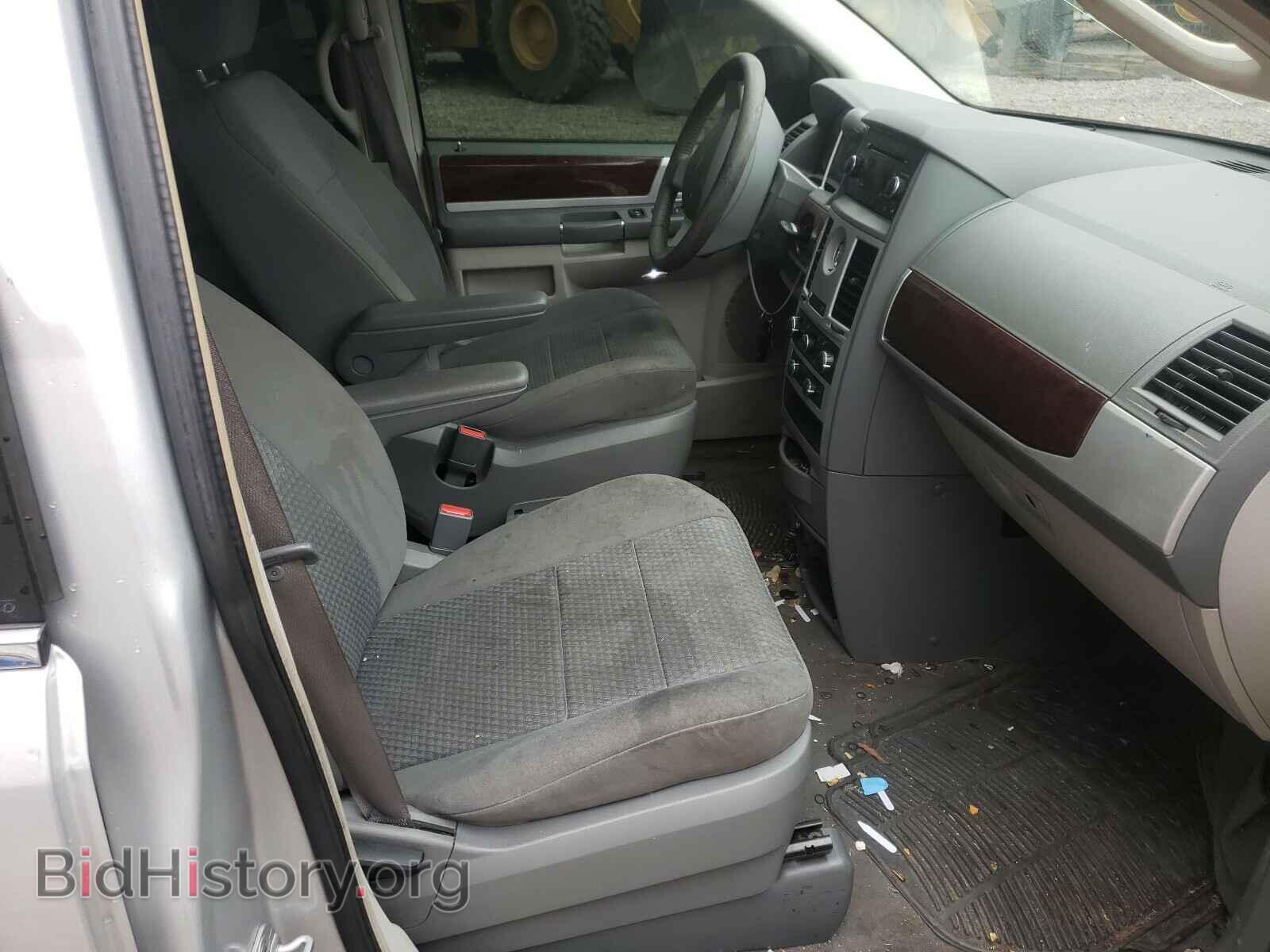 2010 CHRYSLER MINIVAN - VIN: 2A4RR5D12AR252668 - Фото 5