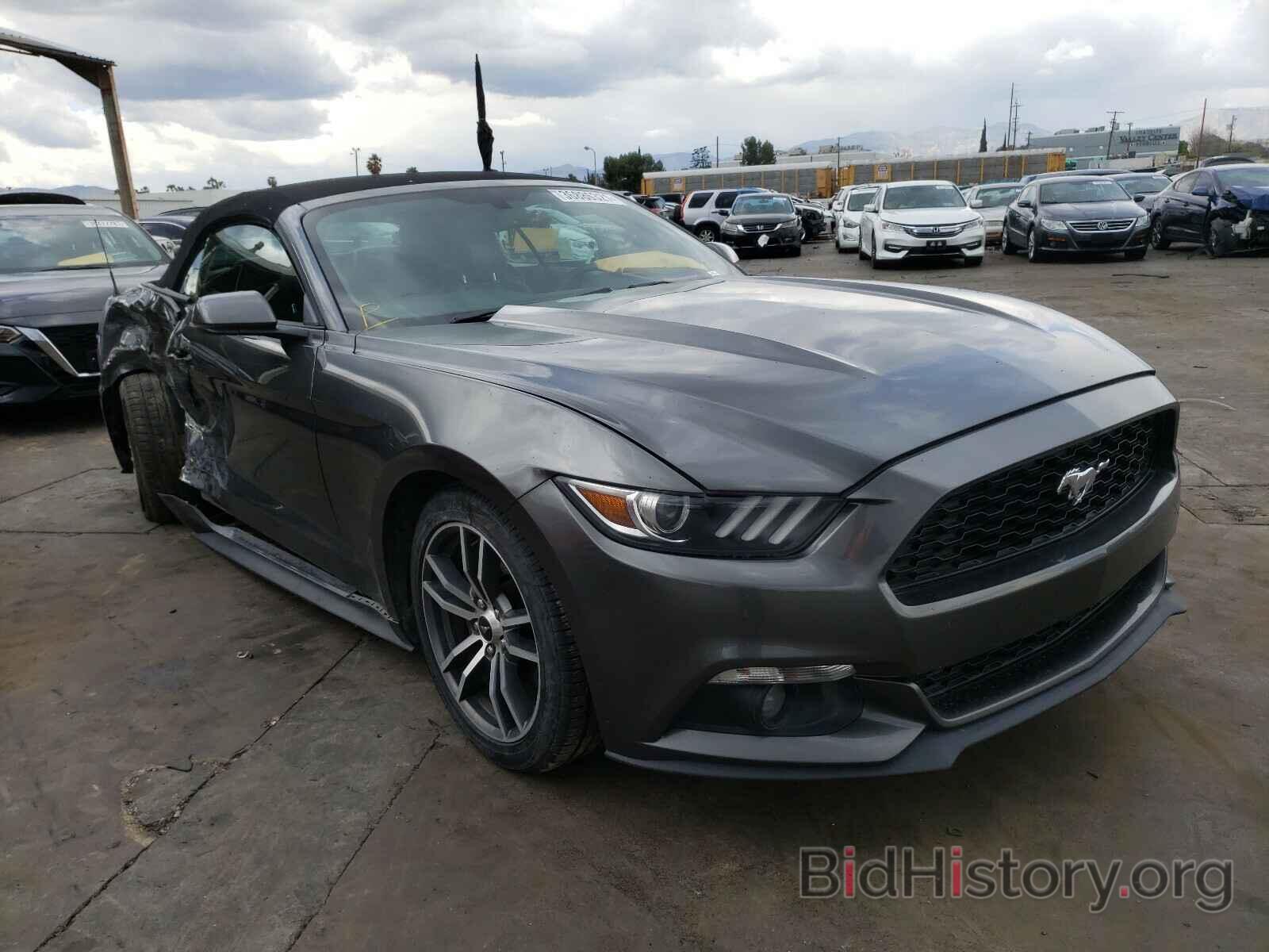 Photo 1FATP8UH6G5222276 - FORD MUSTANG 2016