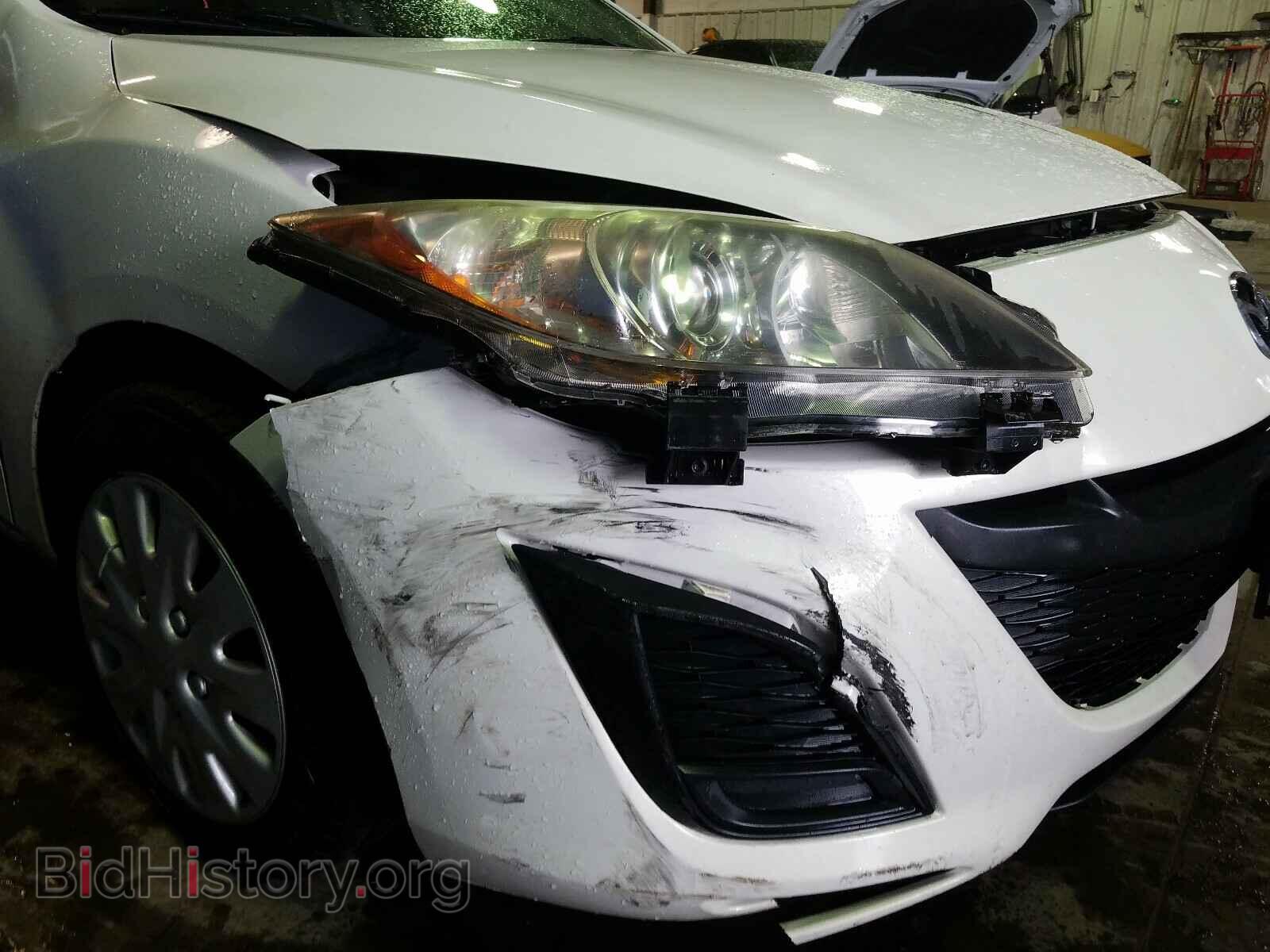 2011 MAZDA 3 - VIN: JM1BL1UG4B1354923 - Фото 9