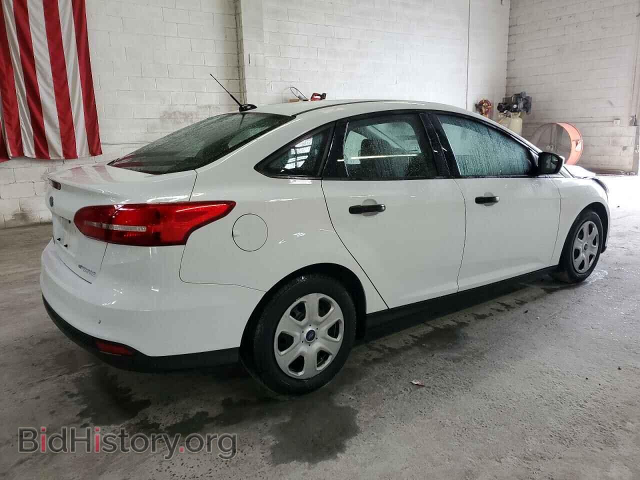 2017 FORD FOCUS - VIN: 1FADP3E26HL304183 - Фото 3