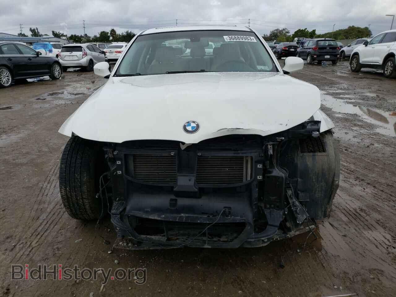 2009 BMW 3 SERIES - VIN: WBAPH53539A435143 - Фото 5