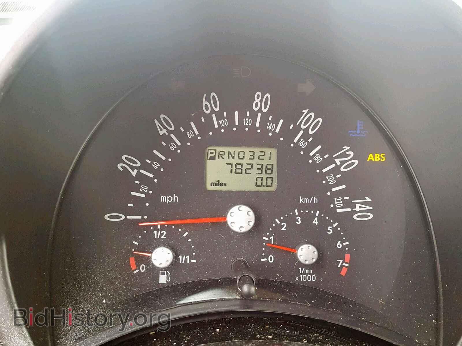 2000 VOLKSWAGEN BEETLE - VIN: 3VWCC21C9YM410889 - Фото 8