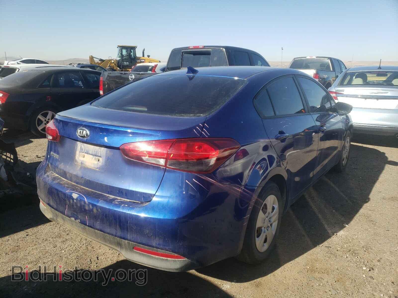 2017 KIA FORTE - VIN: 3KPFK4A71HE024320 - Фото 4