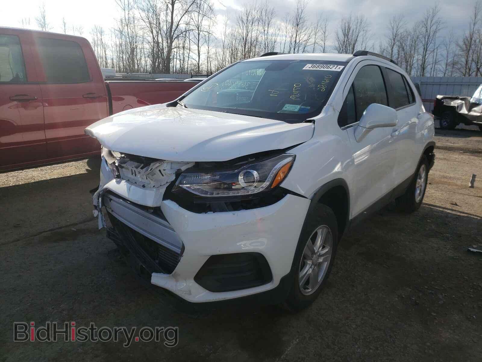 2017 CHEVROLET TRAX - VIN: 3GNCJPSB5HL281610 - Фото 2